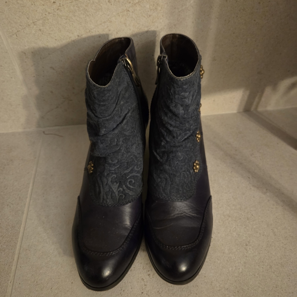 L'Artiste Navy Ankle Boots Size 7 - Picture 3 of 3